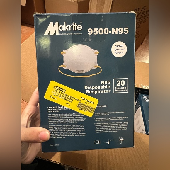 N95 Disposable Masks 20ct - Picture 1 of 2